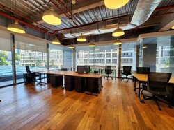 UE Square (D9), Office #459213631